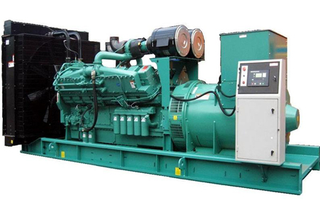 台前570kw康明斯柴油发电机组图片 台前570kw康明斯柴油发电机组图片